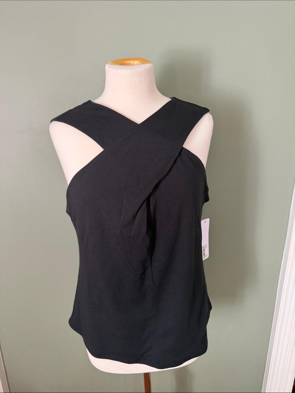 Soft Surroundings Black Cross-Over Sleeveless Camisole